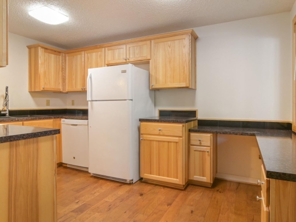 1437 High Street #5 | 11