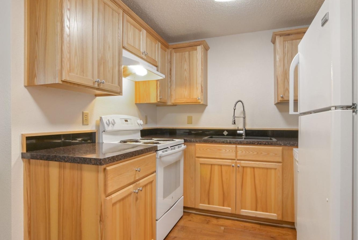 1437 High Street #5 | 12