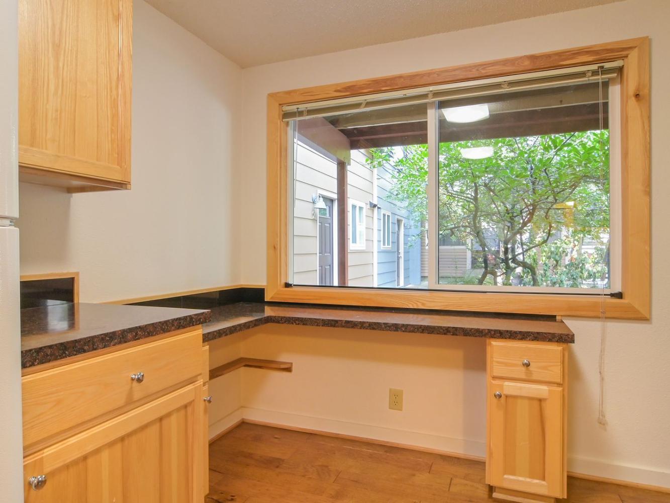 1437 High Street #5 | 13