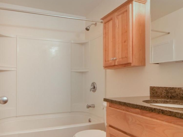 1437 High Street #5 | 5
