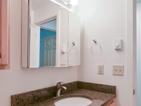 1437 High Street #5 | 6