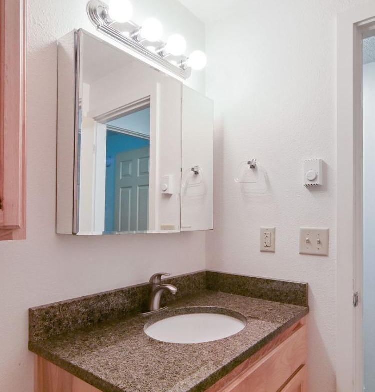 1437 High Street #5 | 6