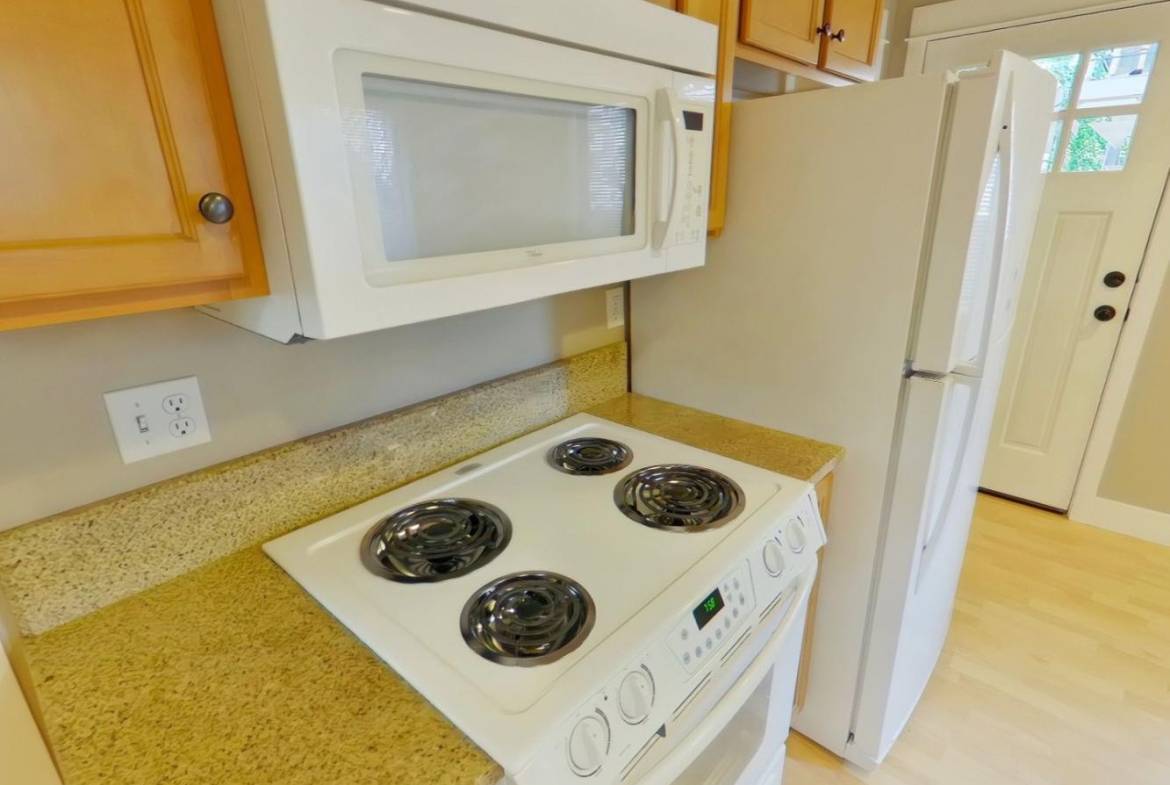 1551 Mill Street #6 | 6