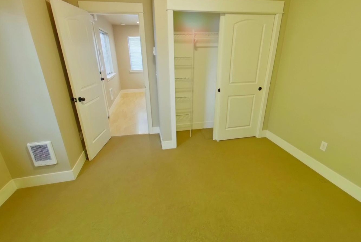 1551 Mill Street #6 | 9