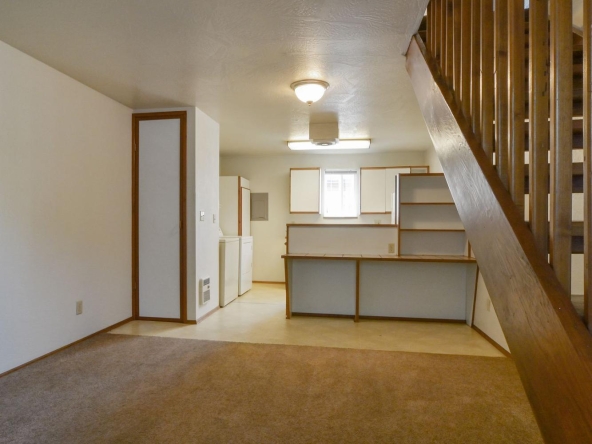 1585 Ferry Alley #1 | 2