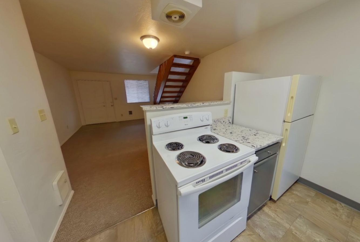 1585 Ferry Alley #2 | 3