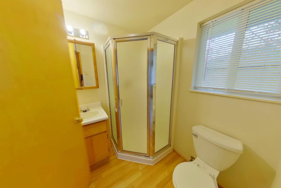 1615 Ferry Alley, C | 4