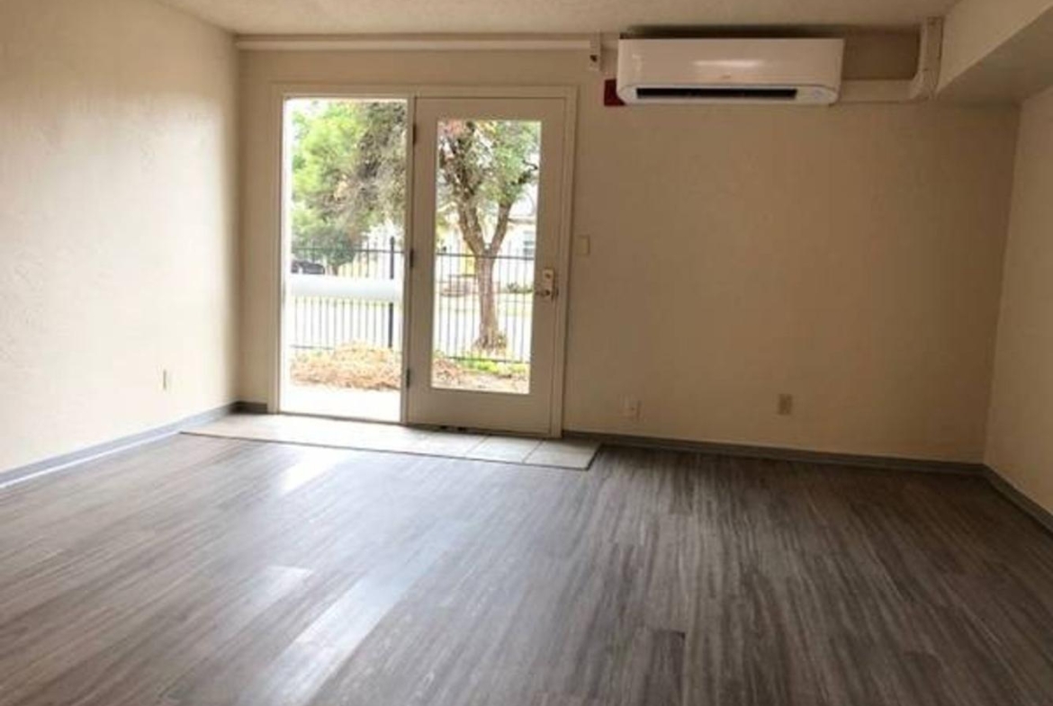 1695 Patterson Street #3 | 3