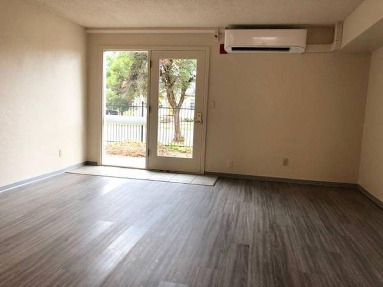 1695 Patterson Street #3 | 3