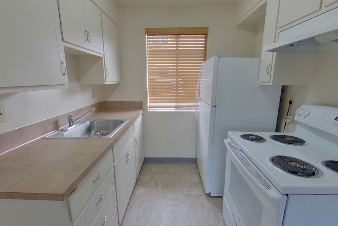 1695 Patterson Street #4 | 5