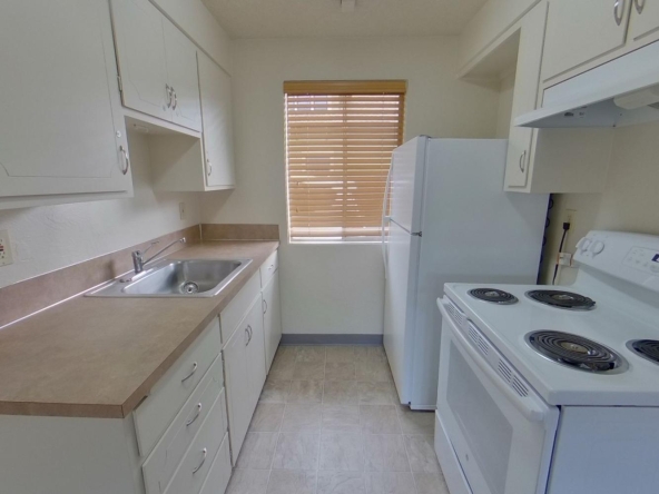 1695 Patterson Street #4 | 5