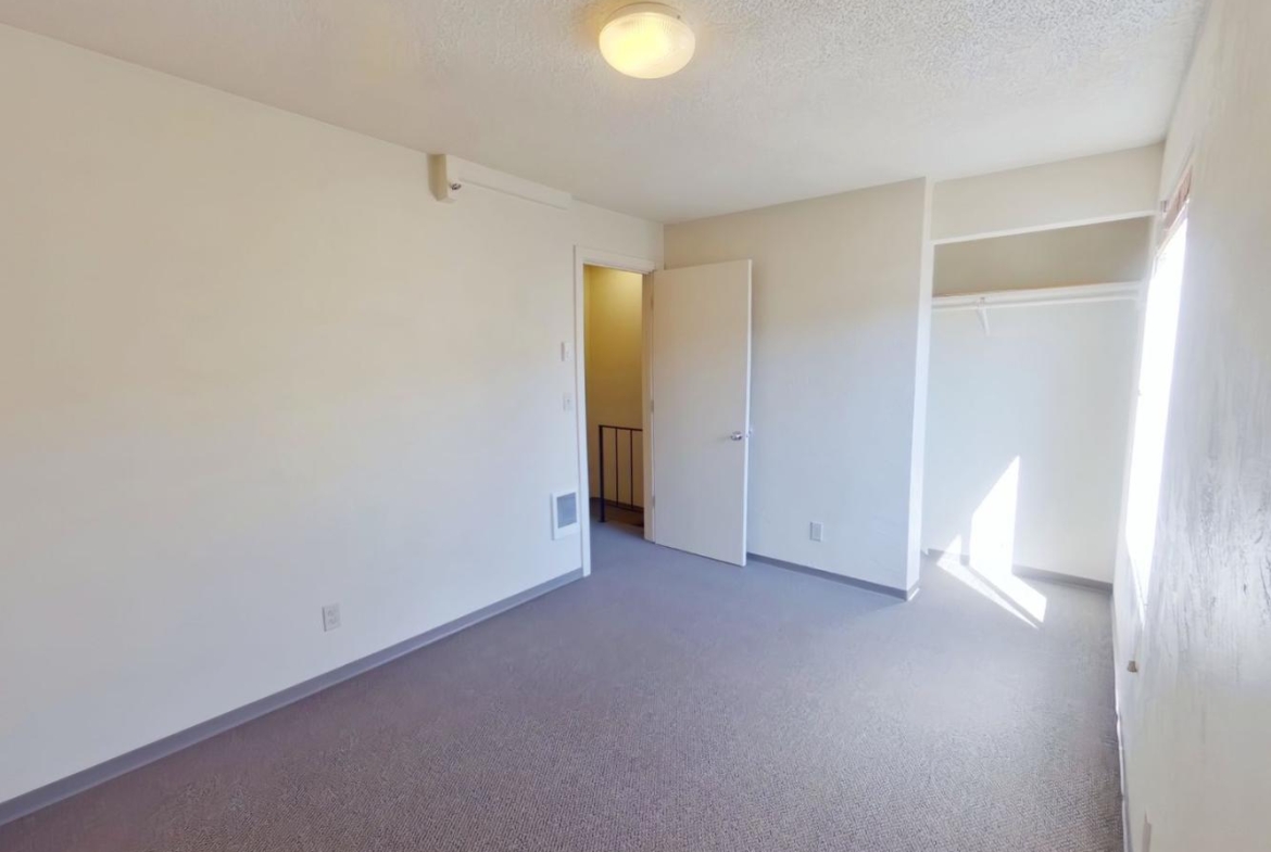 1695 Patterson Street #7 | 5