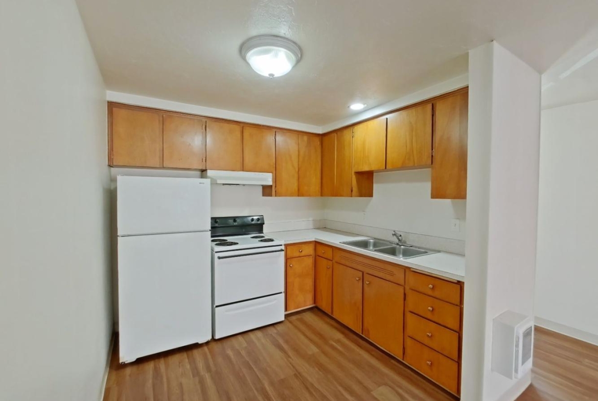 1844 Kincaid Street, 7 | 4