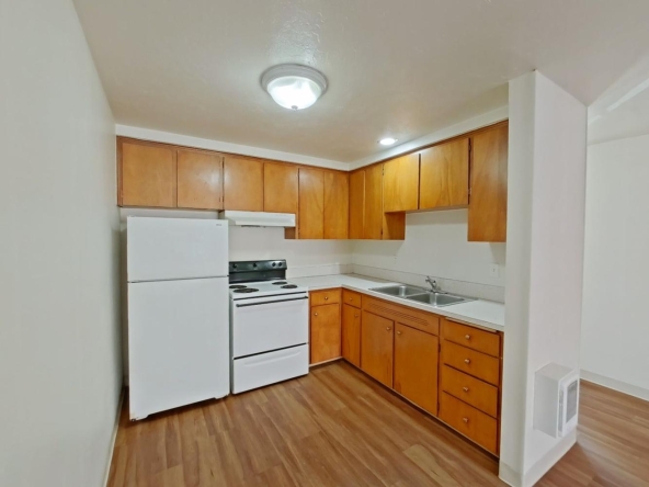 1844 Kincaid Street, 7 | 4