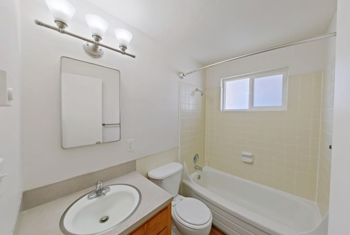1844 Kincaid Street, 7 | 6