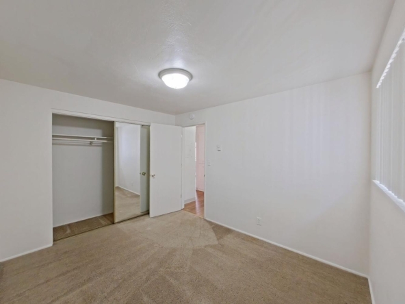 1844 Kincaid Street, 7 | 7