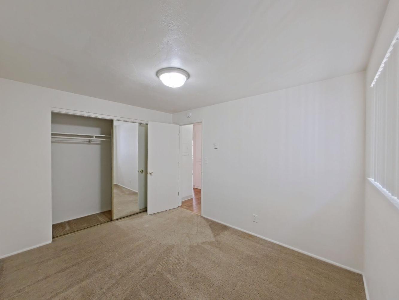 1844 Kincaid Street, 7 | 7