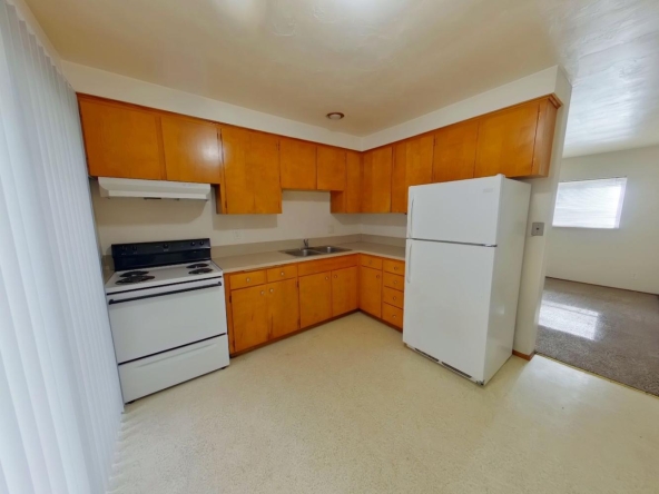 1844 Kincaid Street, 9 | 4