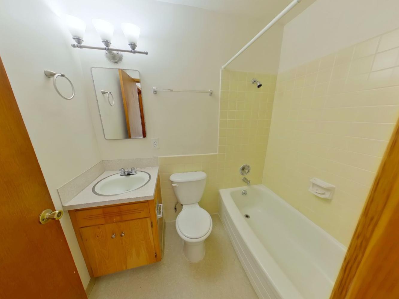 1844 Kincaid Street, 9 | 6