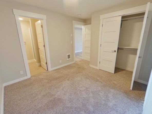405 East 14th Ave #1 | 6