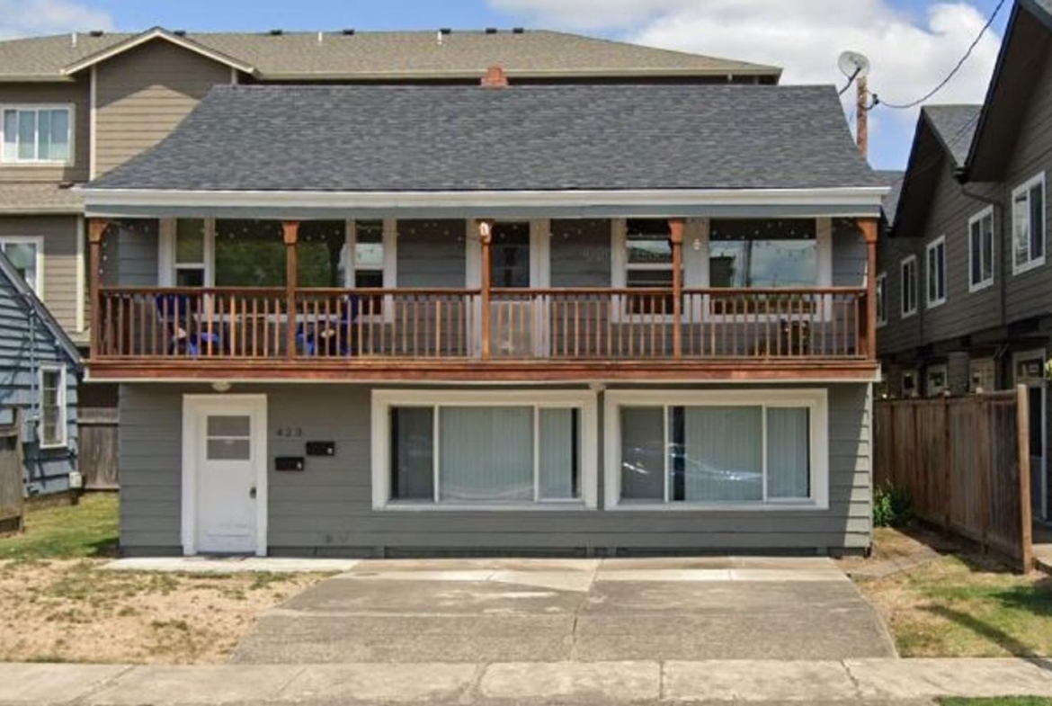423 East 18th | 1