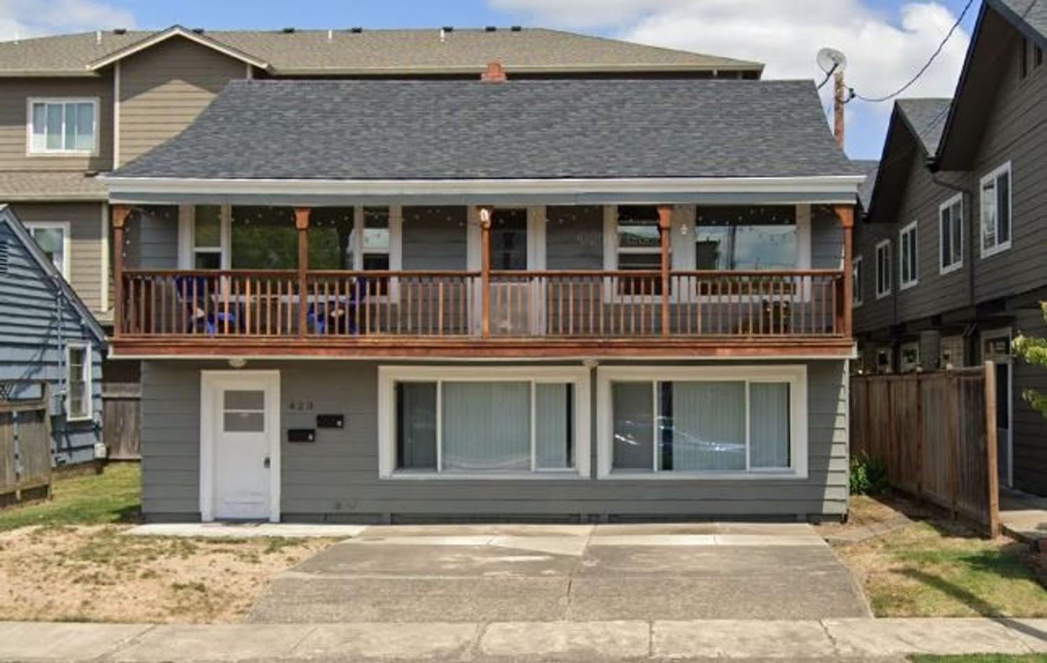 423 East 18th | 1