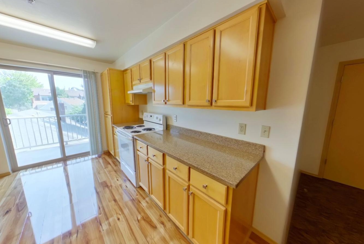 460 E 14th Ave #11 | 3