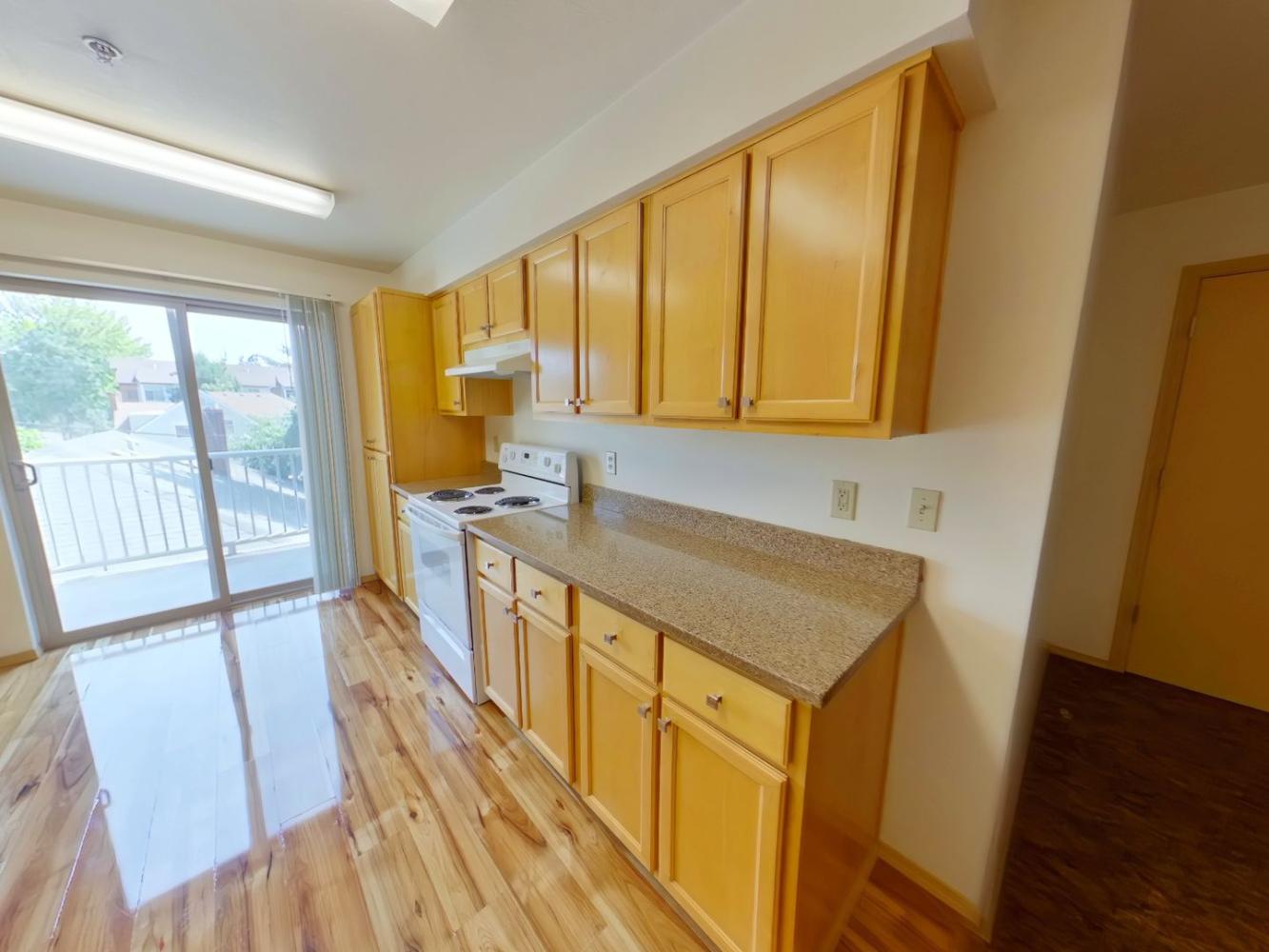 460 E 14th Ave #11 | 3