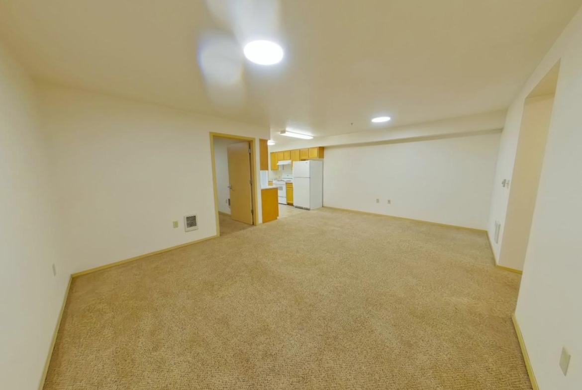 460 E 14th Ave #2 | 6