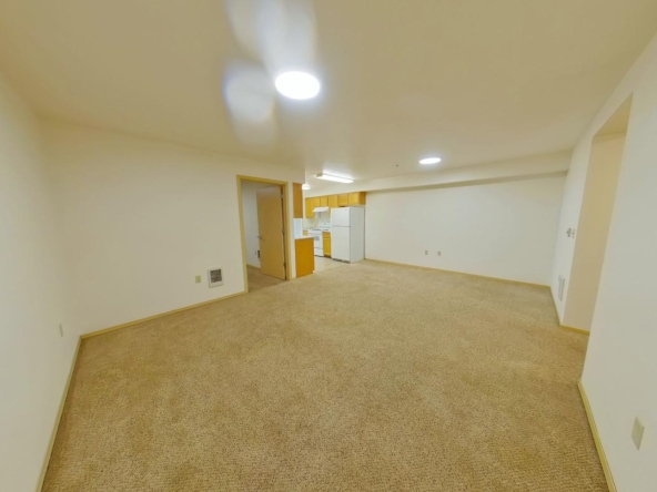 460 E 14th Ave #2 | 6