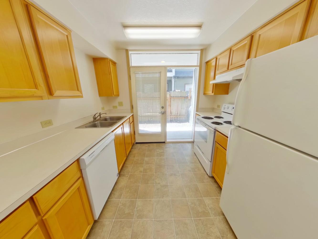 460 E 14th Ave #4 | 3