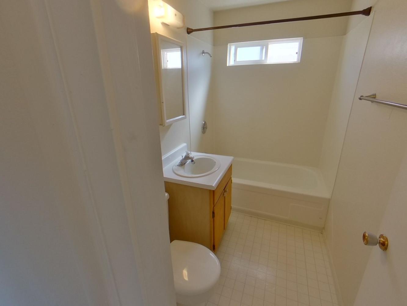 614 East 16th Alley | 8