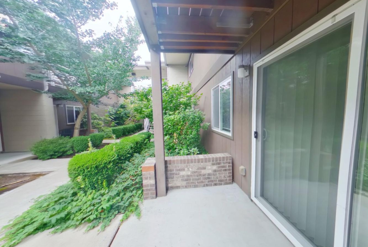 625 E 16th Ave #15 | 7