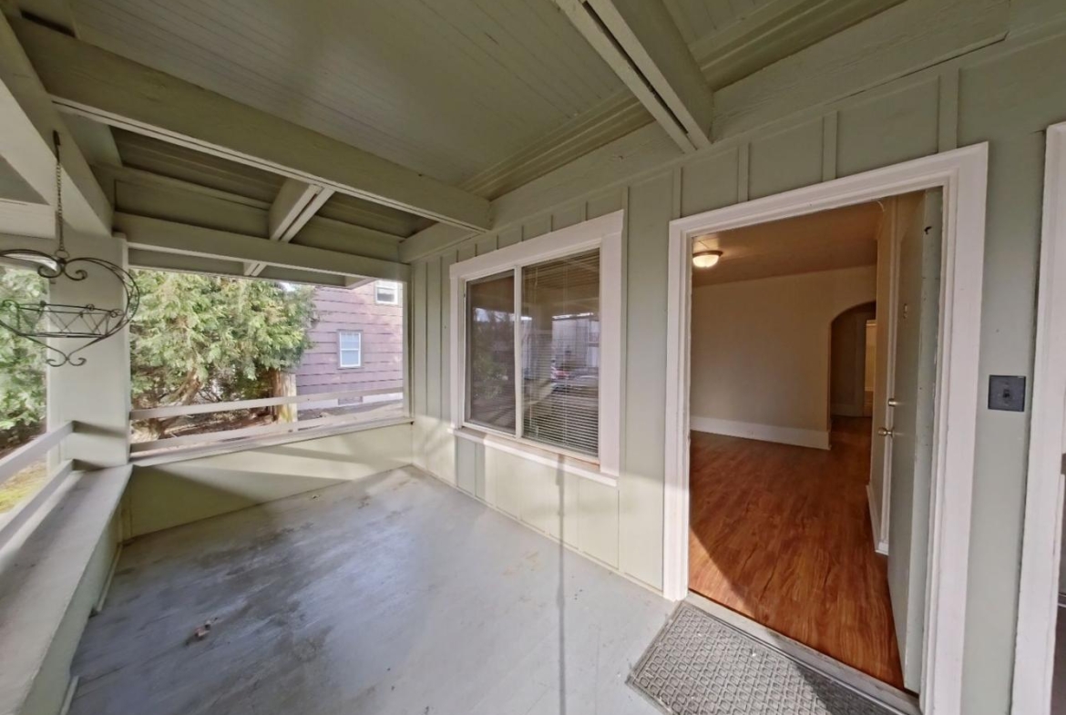 671 East 16th Avenue #2 | 1