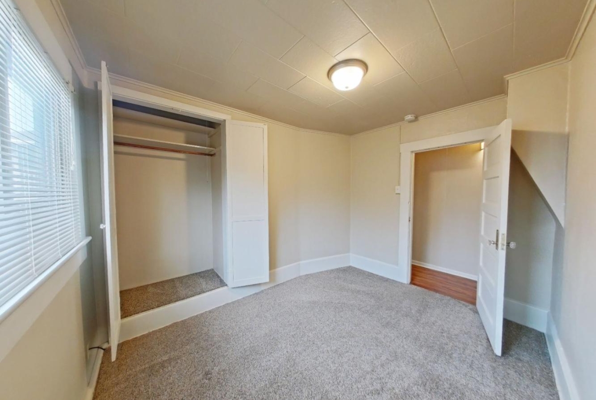 671 East 16th Avenue #2 | 5