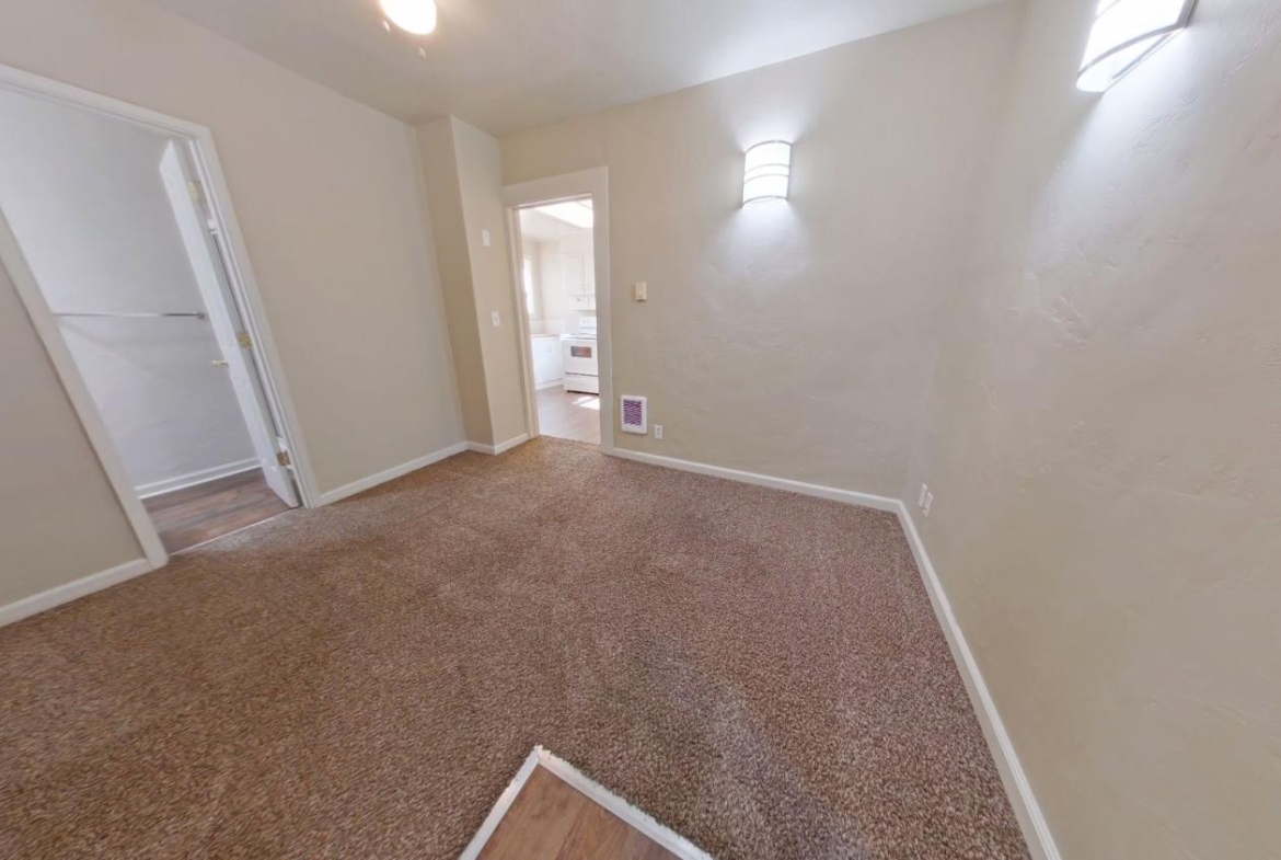 671 East 16th Avenue #3 | 1