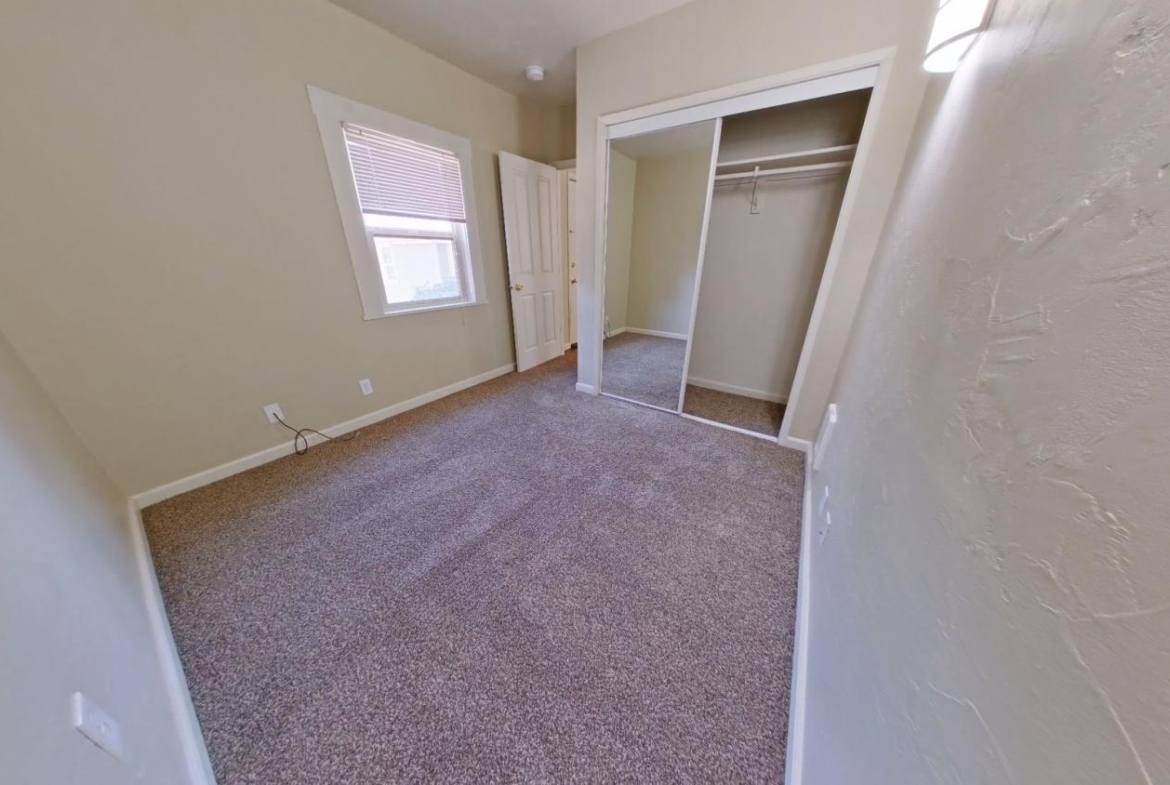 671 East 16th Avenue #3 | 4