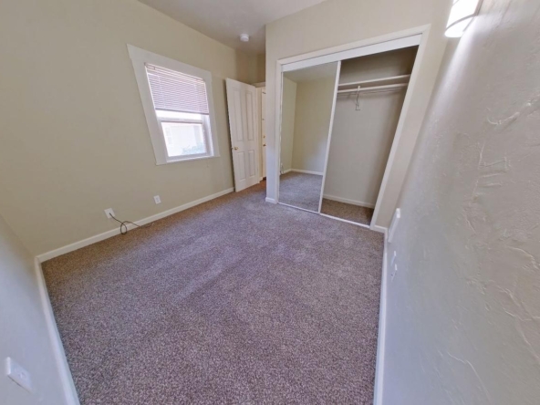 671 East 16th Avenue #3 | 4