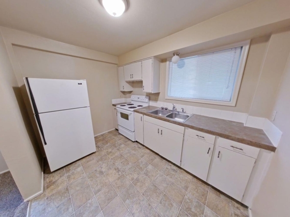 671 East 16th Avenue #4 | 1
