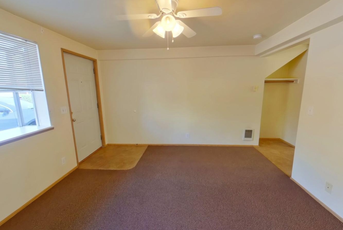 large1693 Patterson Alley #2 | 4
